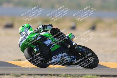 media/Oct-08-2023-CVMA (Sun) [[dbfe88ae3c]]/Race 2 Supersport Middleweight (Shootout)/